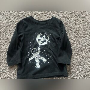 Preloved Cat & Jack Black Tee with White Moon Graphic
